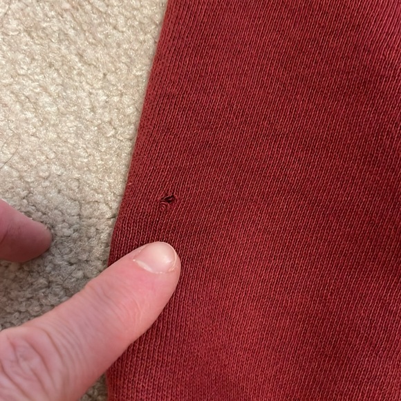 The Great. Cropped Size 3 (Large) Spiced Wine Joggers with hearts - Picture 6 of 8